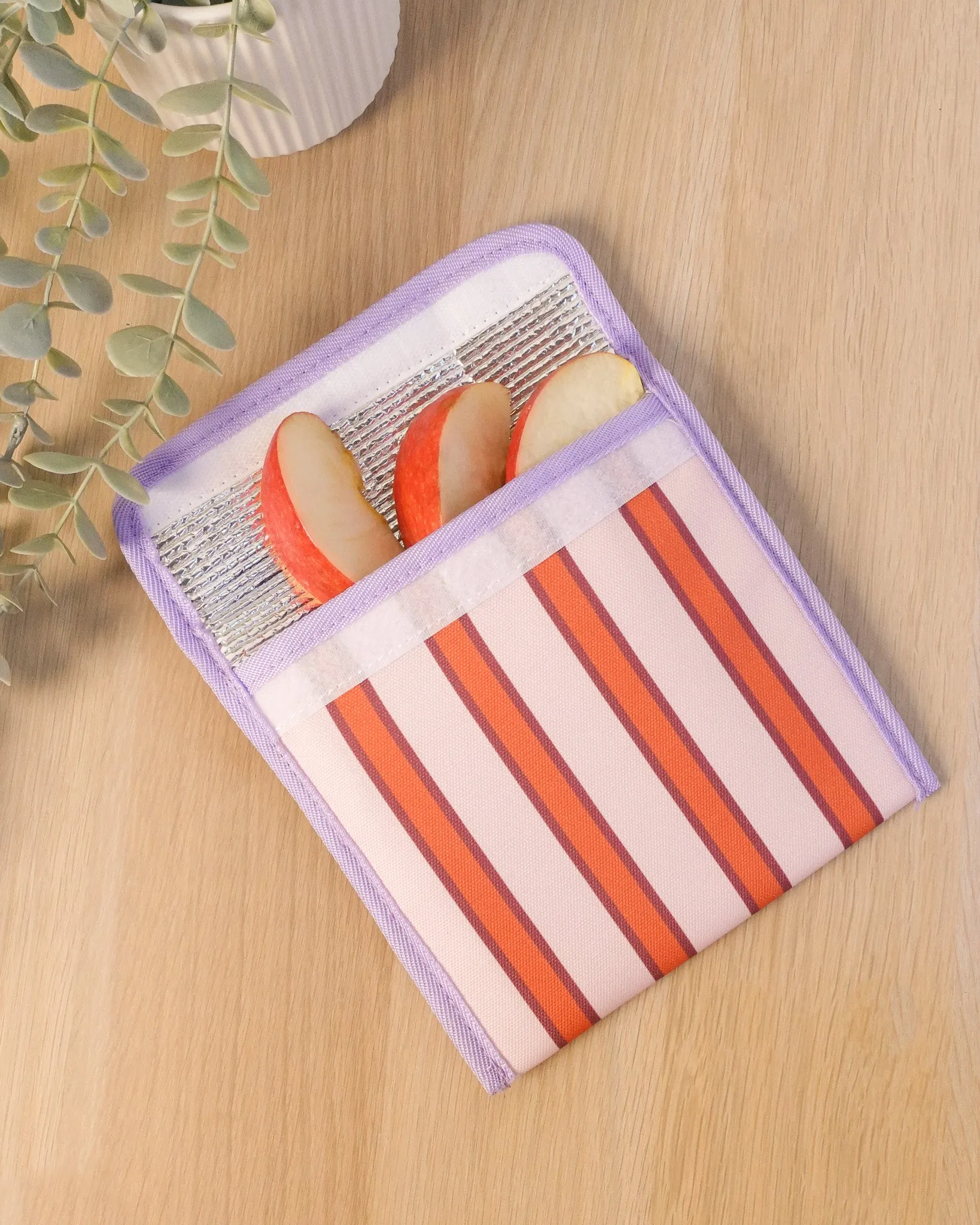 Iced Vovo Snack Bag